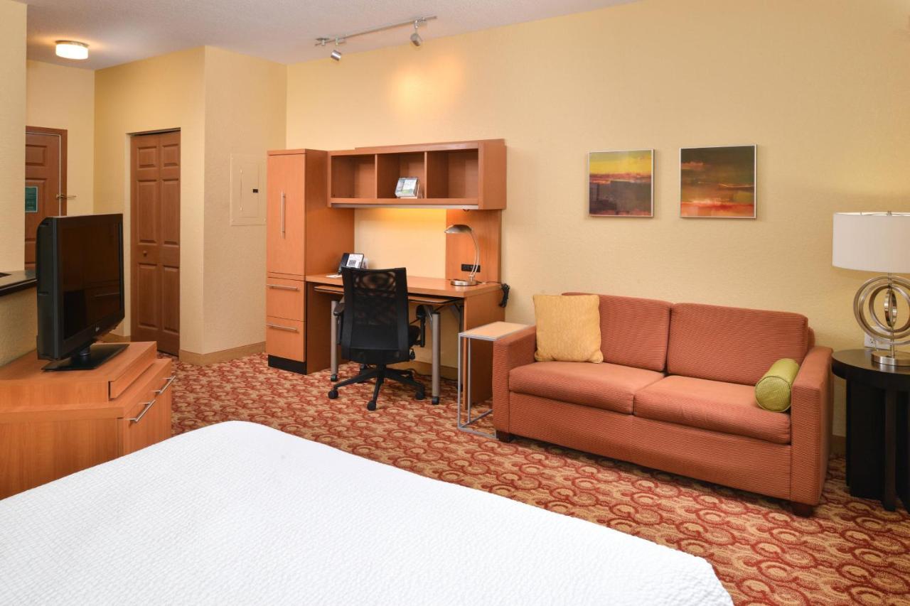 Towneplace Suites Miami West Doral Area Exterior photo